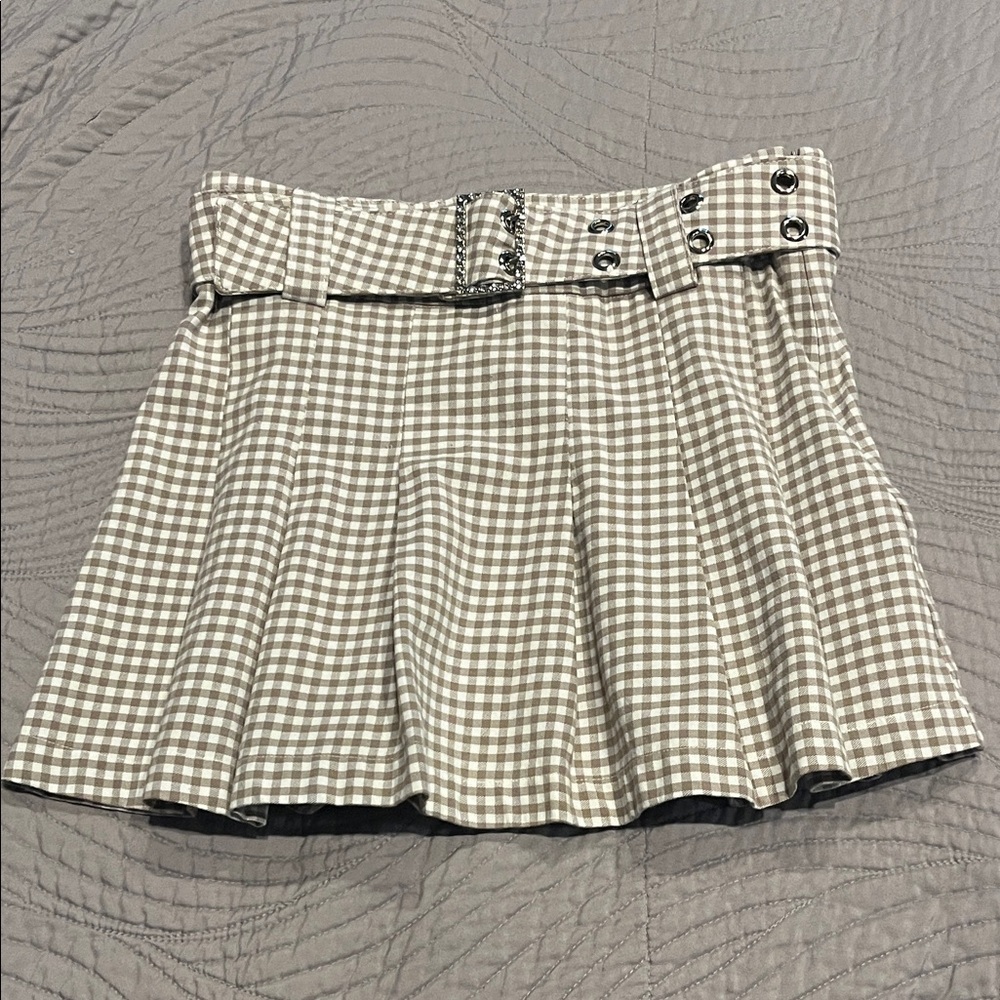 Forever 21 Checkered Skater Skirt in white & brown